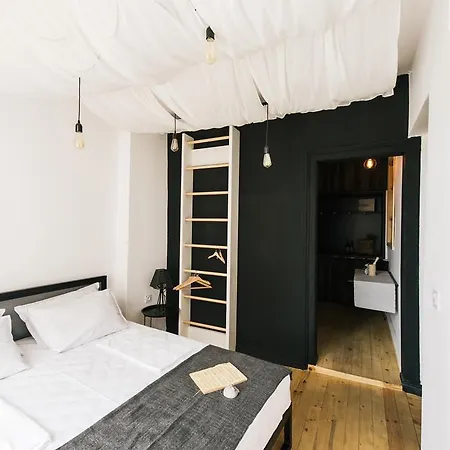 Mouse House Kapana Casa de hóspedes 3*